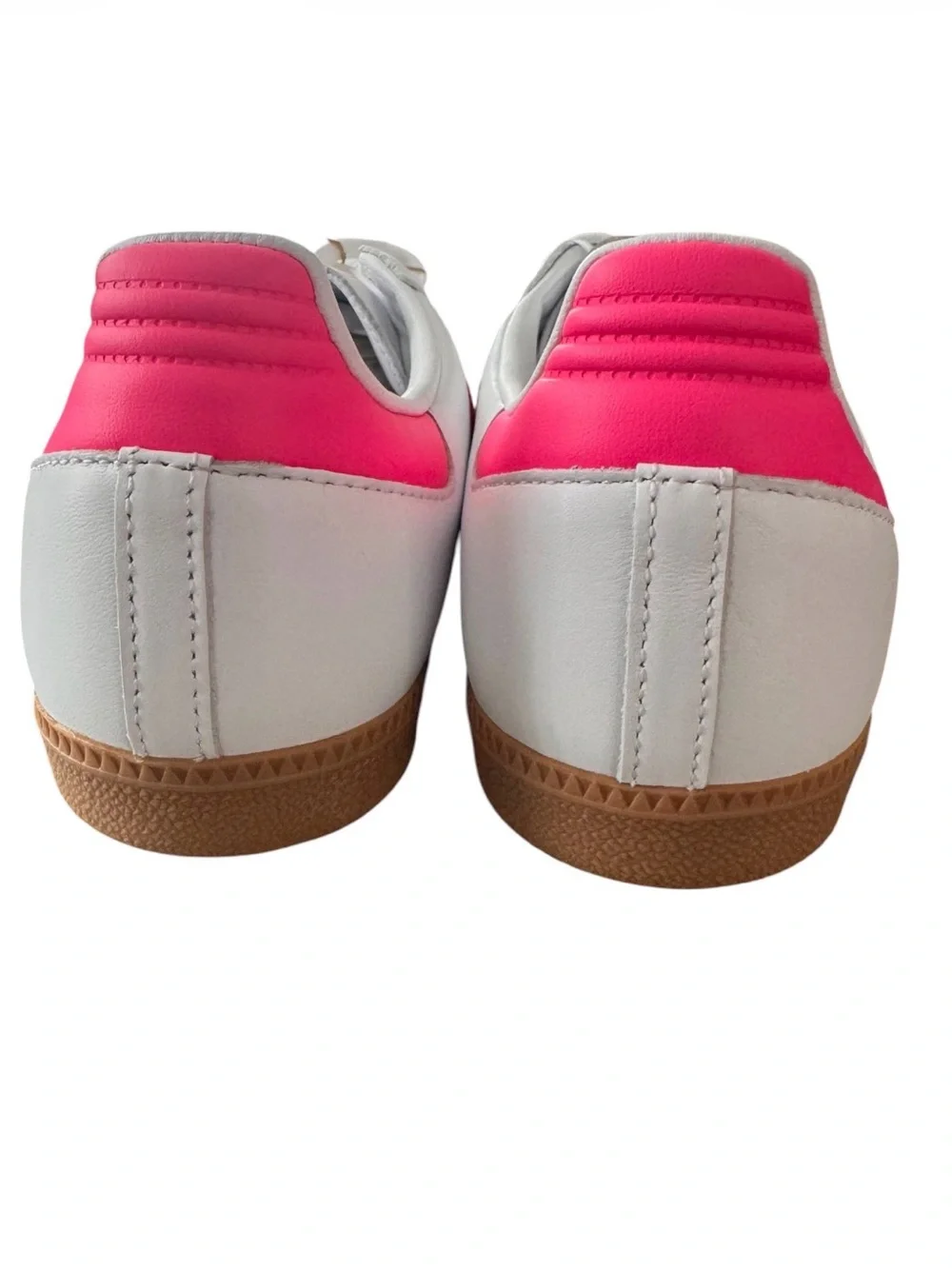 adidas classic silhouette